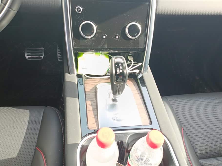 Land Rover Discover sports