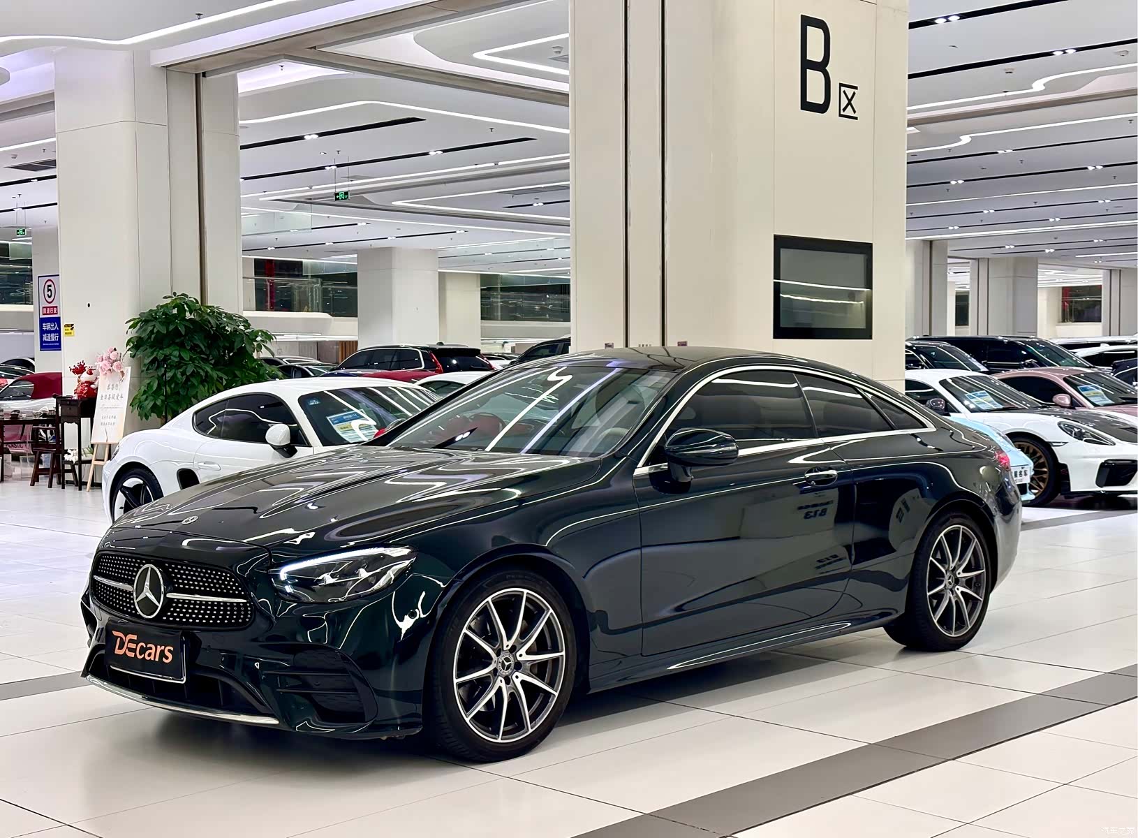 Mercedes-Benz E-Class, 2024 15