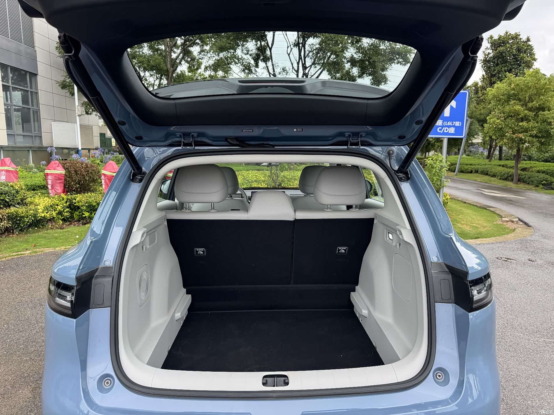 Leapmotor B10, 2025 30