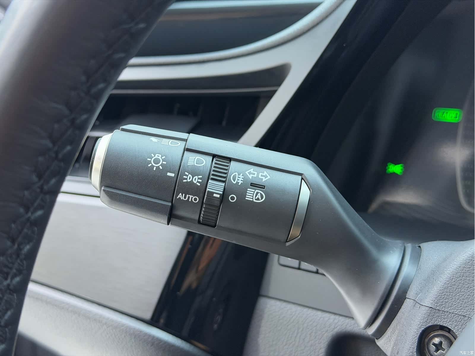 Lexus ES, 2022 10