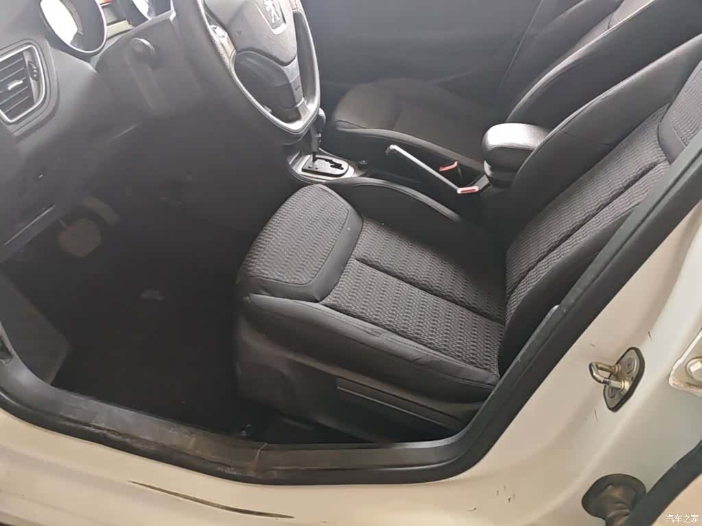 Peugeot 308, 2017 22