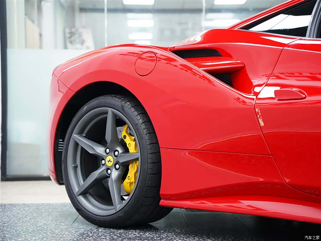 Ferrari 488, 2017 49