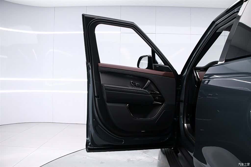 Land Rover Range Rover, 2024 11