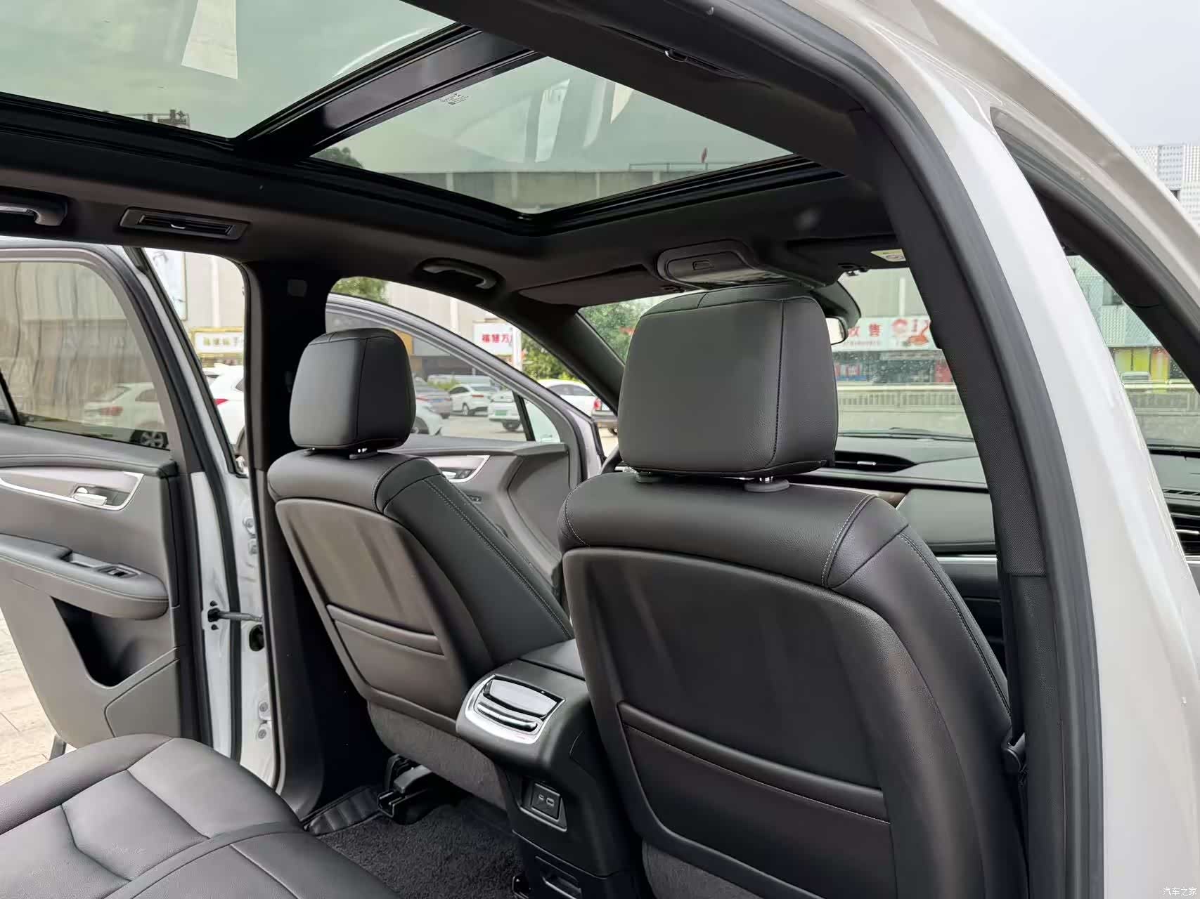 Cadillac XT6, 2021 22