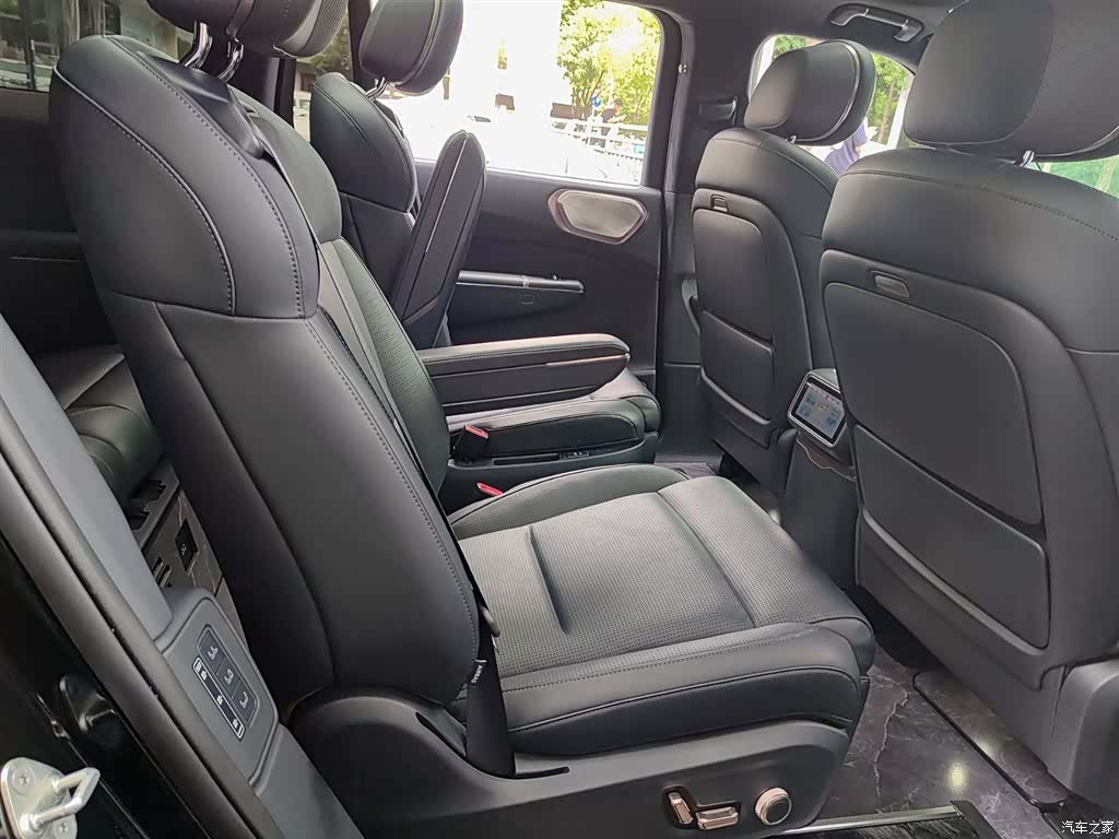 Lynk & Co 02, 2025 11