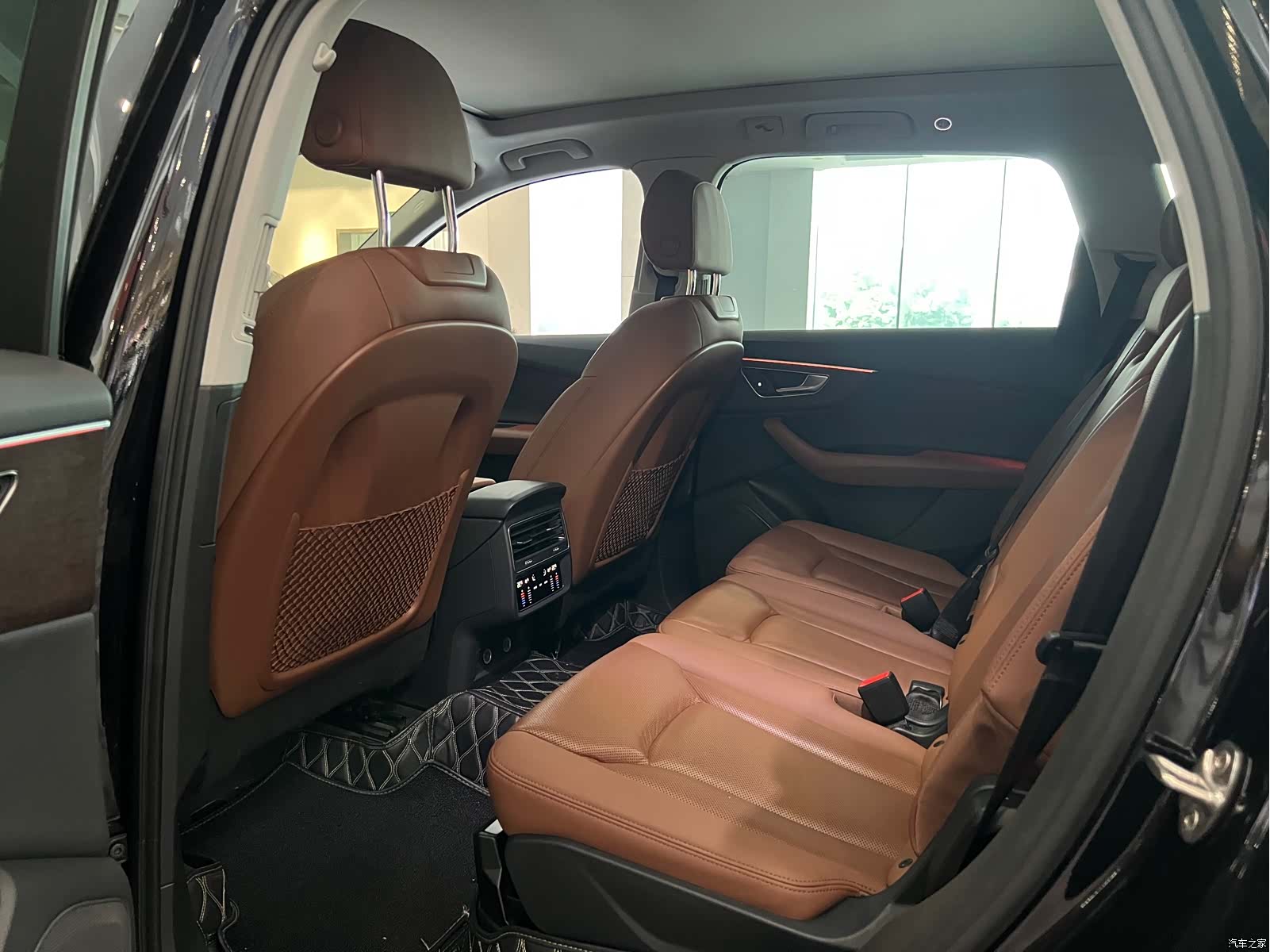 Audi Q7, 2021 6