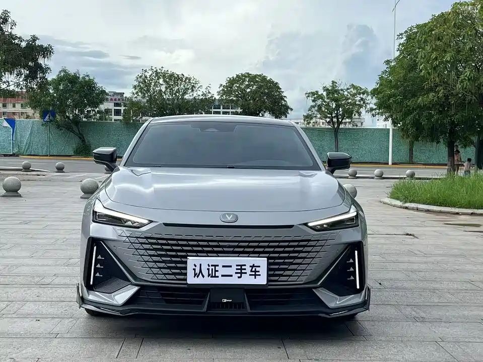 Changan UNI-V