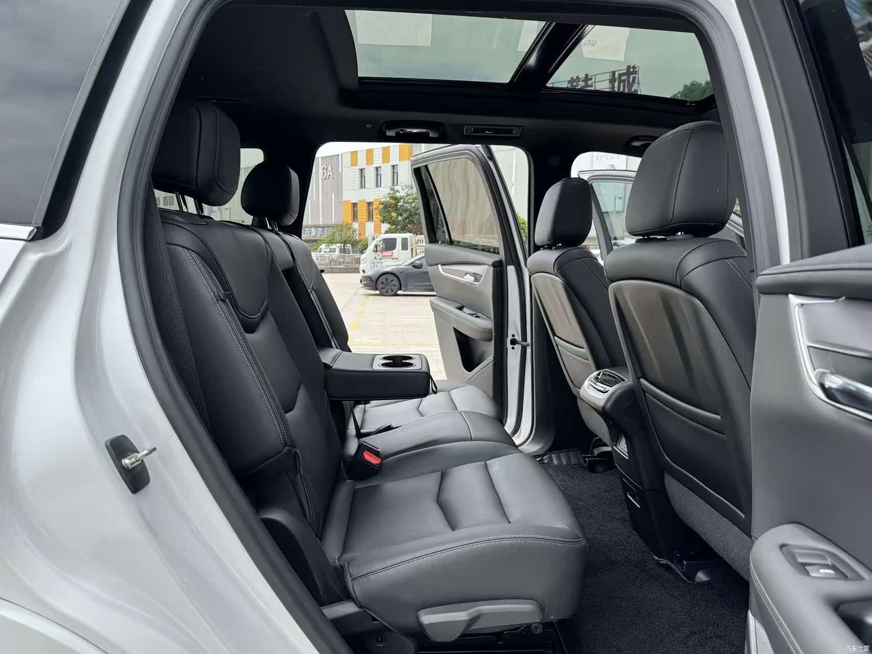 Cadillac XT6, 2021 23