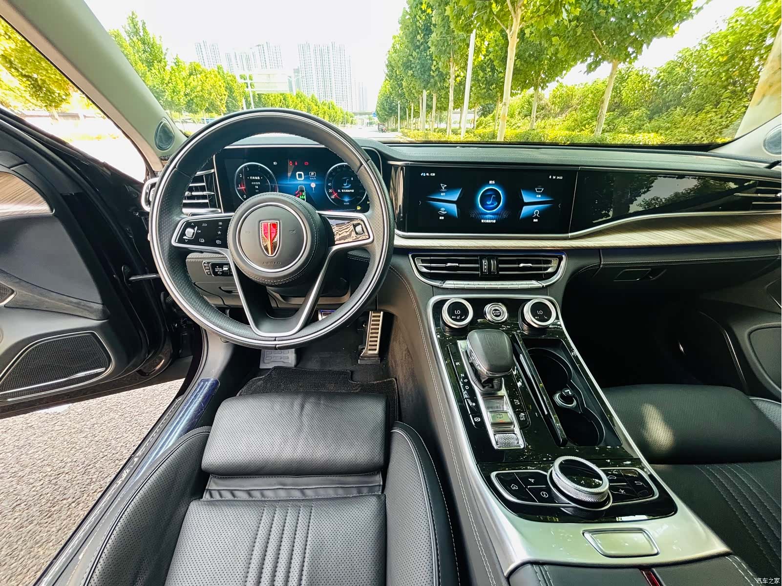Hongqi H9, 2022 7