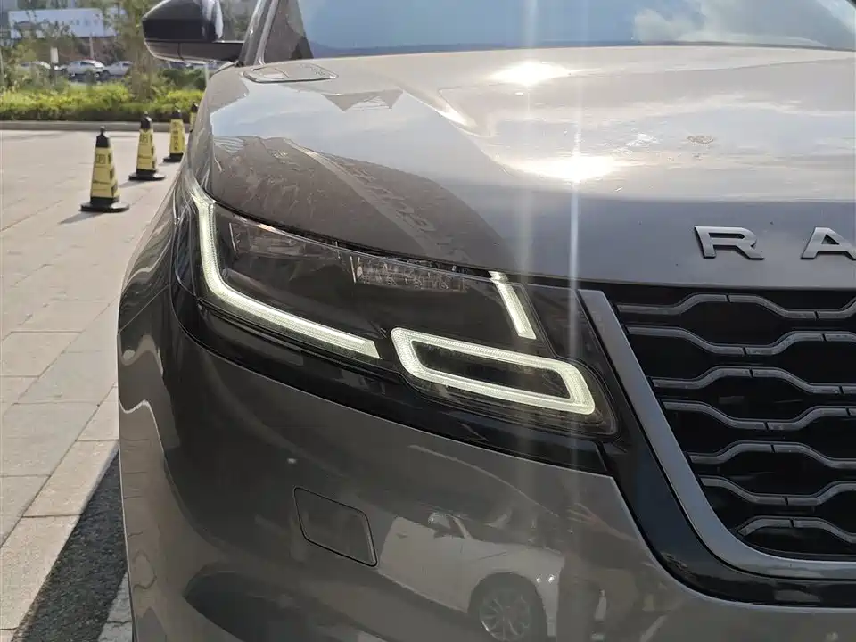 Land Rover Range Rover Star Pulse