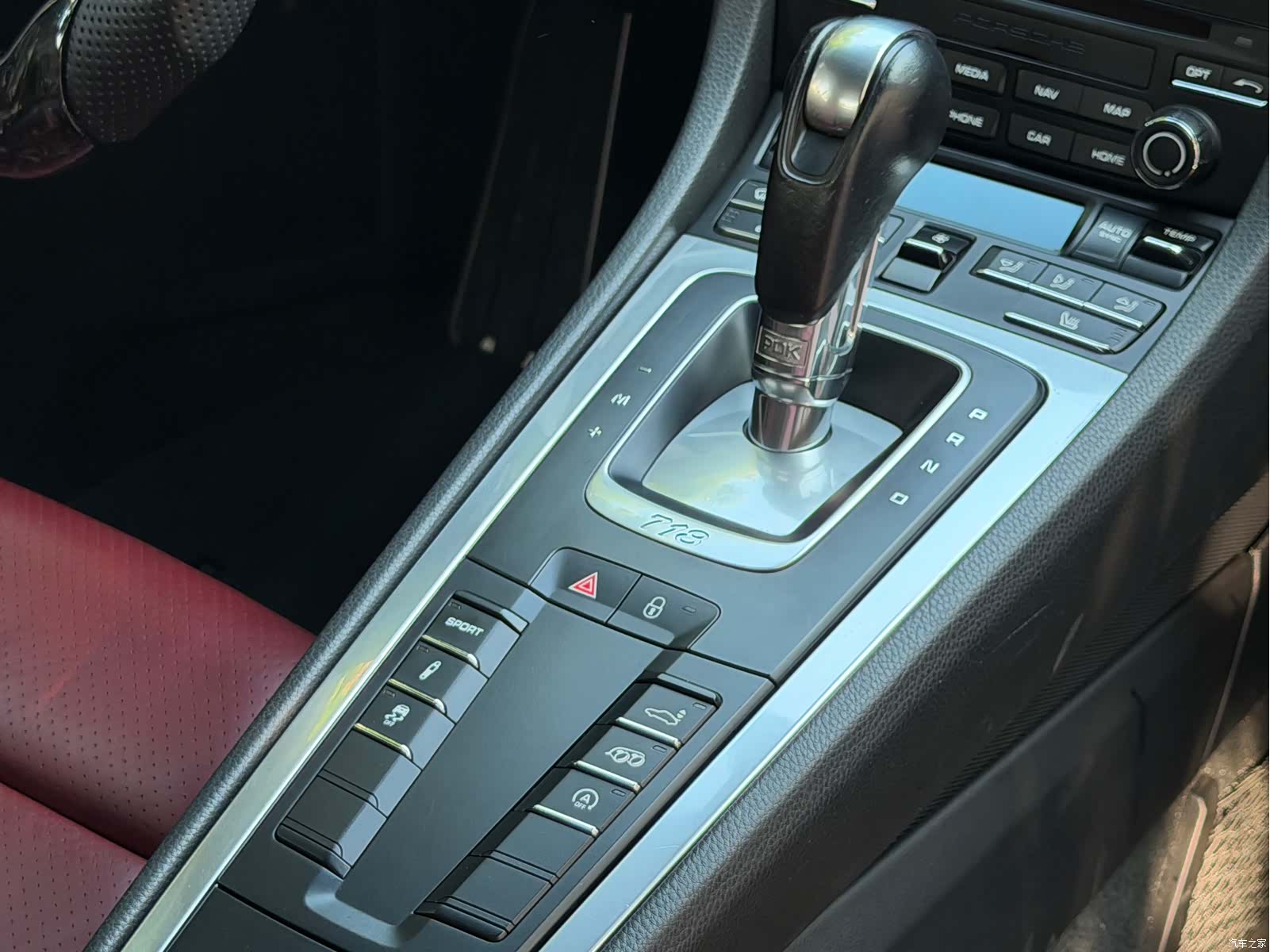 Porsche Cayman, 2019 10