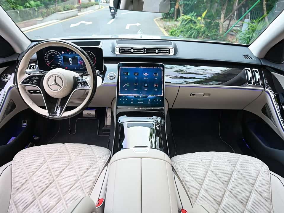 Mercedes-Benz Maybach S-class