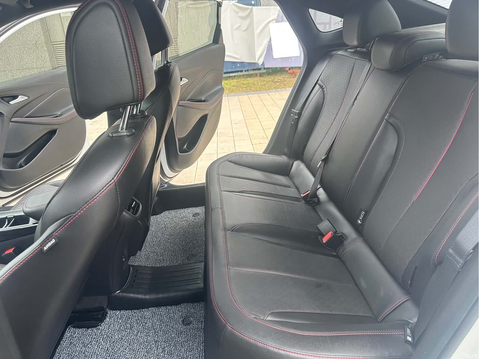 Buick Verano, 2022 10