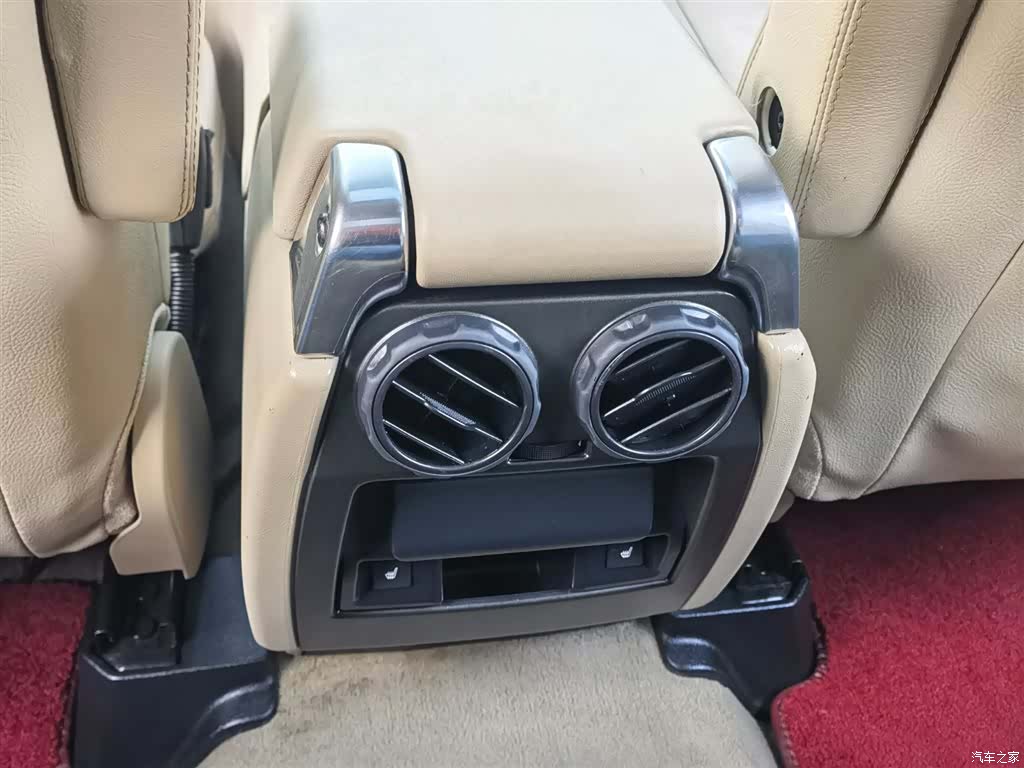 Land Rover Discovery, 2013 28