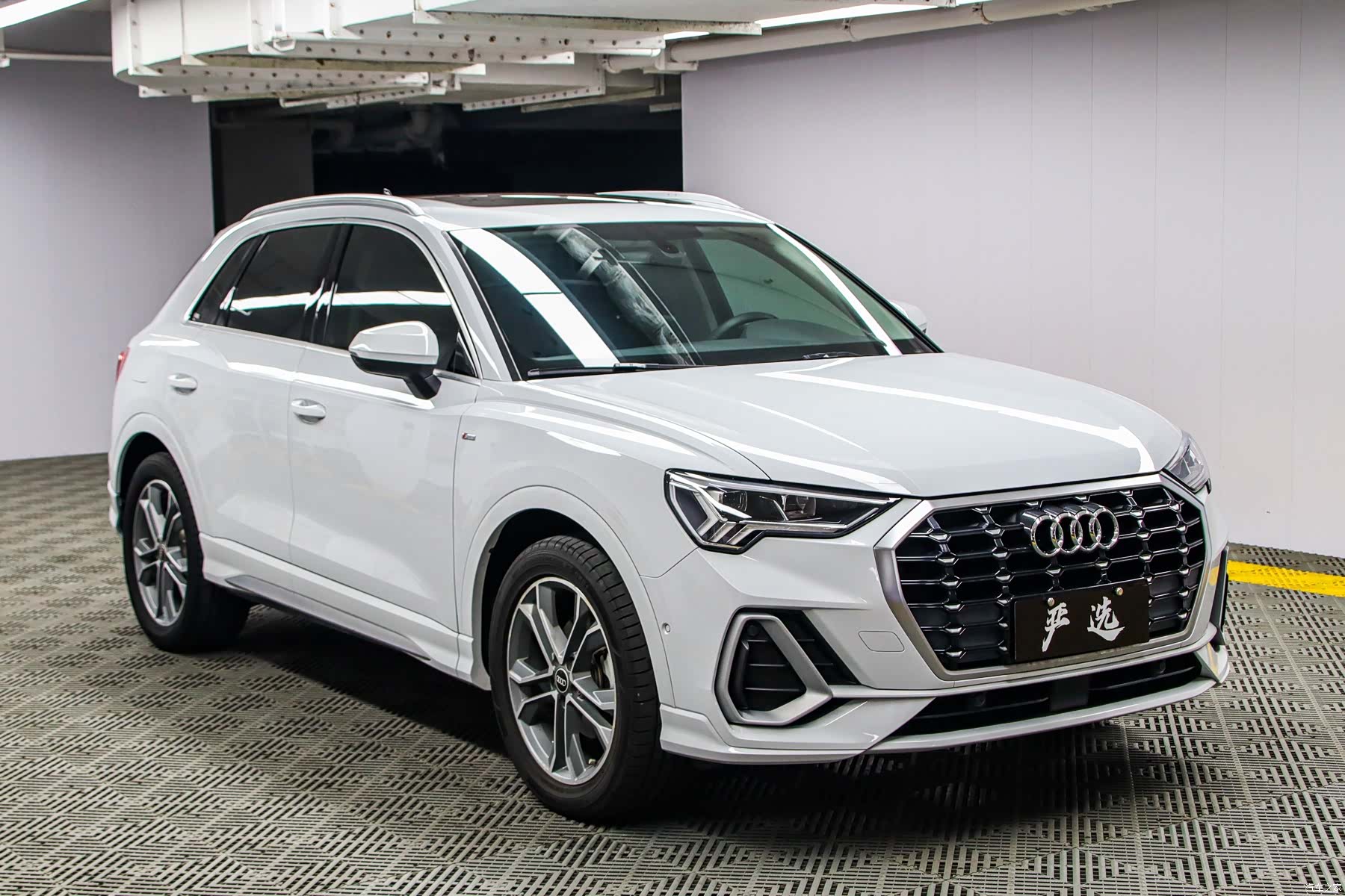 Audi Q3, 2022 3