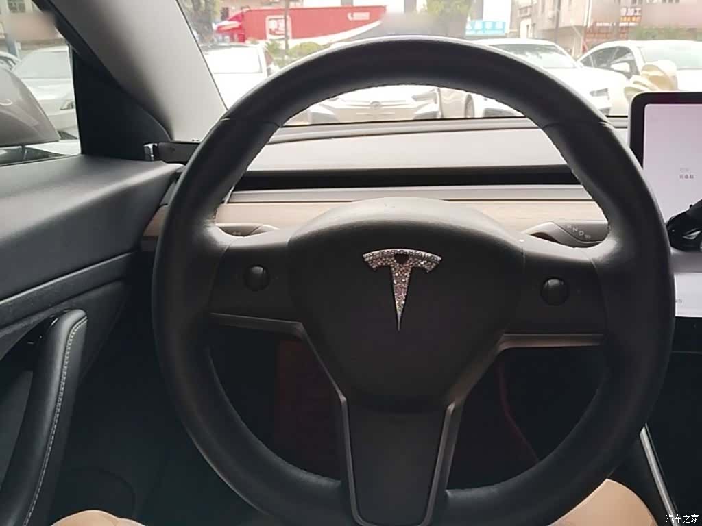 Tesla Model 3, 2020 7
