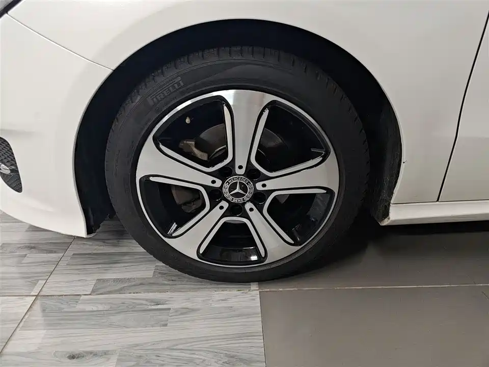 Mercedes-Benz Class B