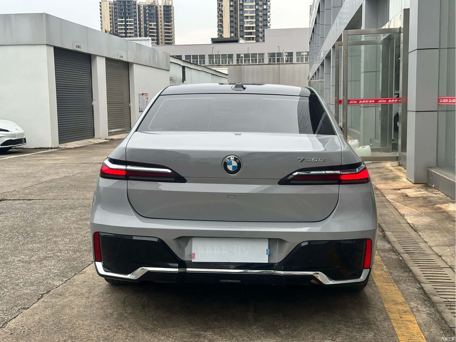 BMW 7 Series, 2024 7