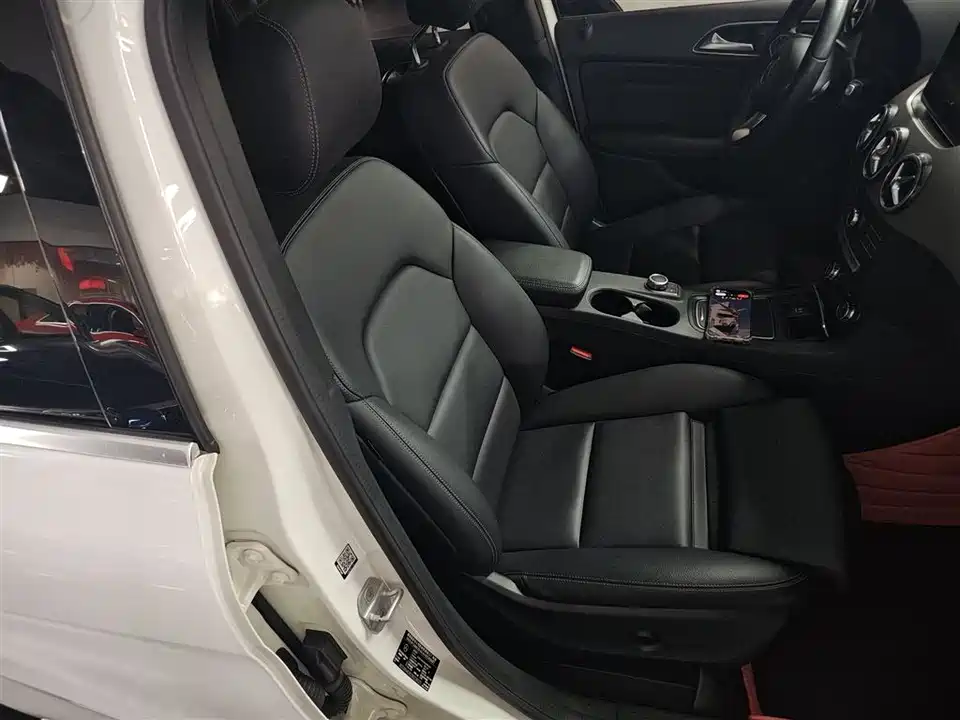 Mercedes-Benz Class B