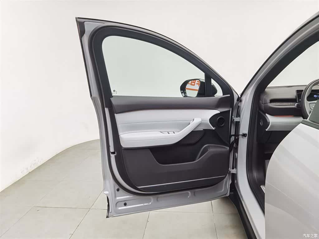 NIO ES6, 2024 8