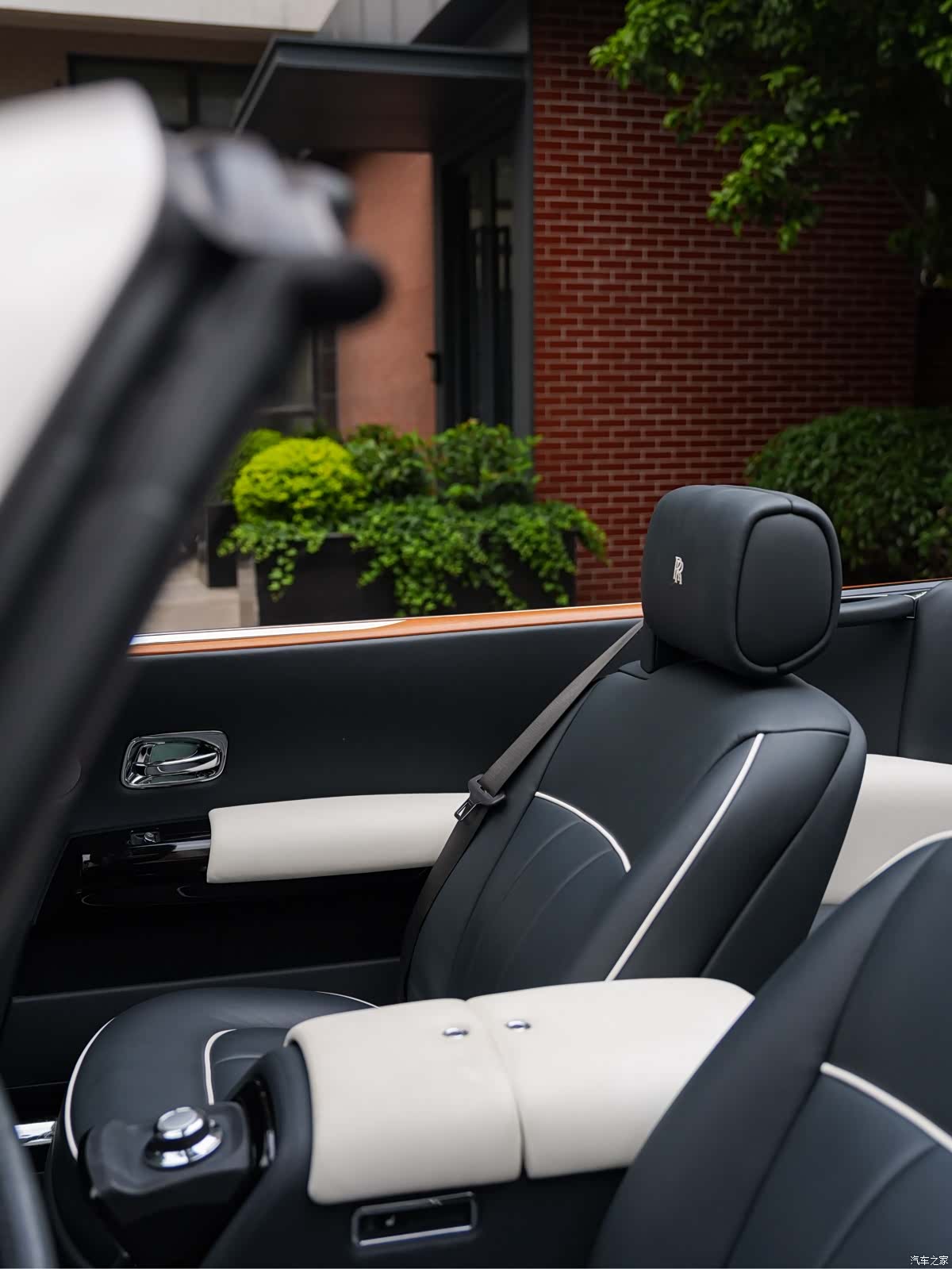 Rolls-Royce Phantom, 2008 23
