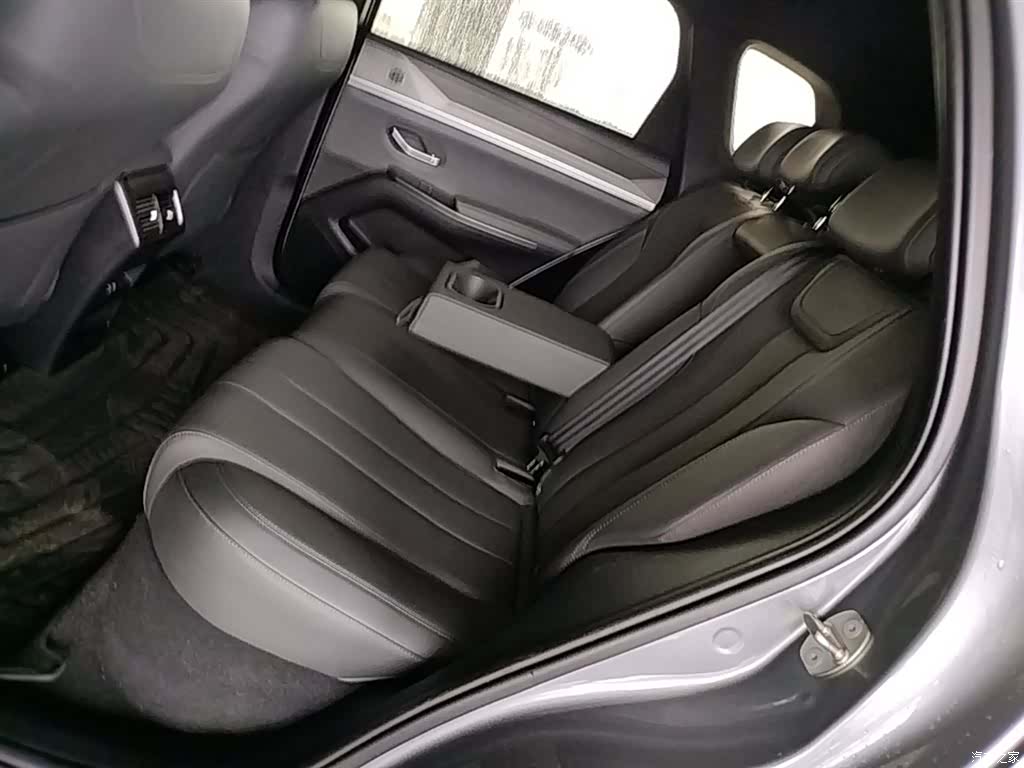 BYD Song, 2025 13