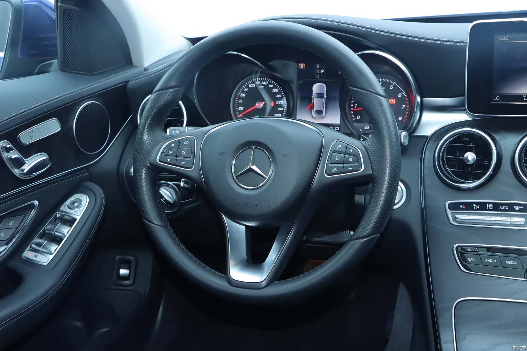 Mercedes-Benz C-Class, 2018 17