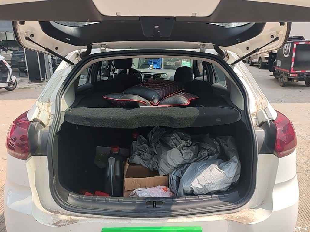 Citroen C3-XR, 2017 19