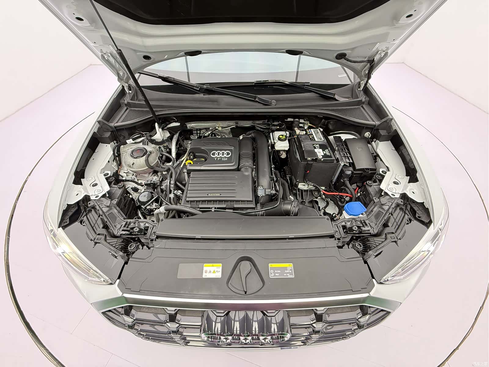 Audi Q3, 2022 8
