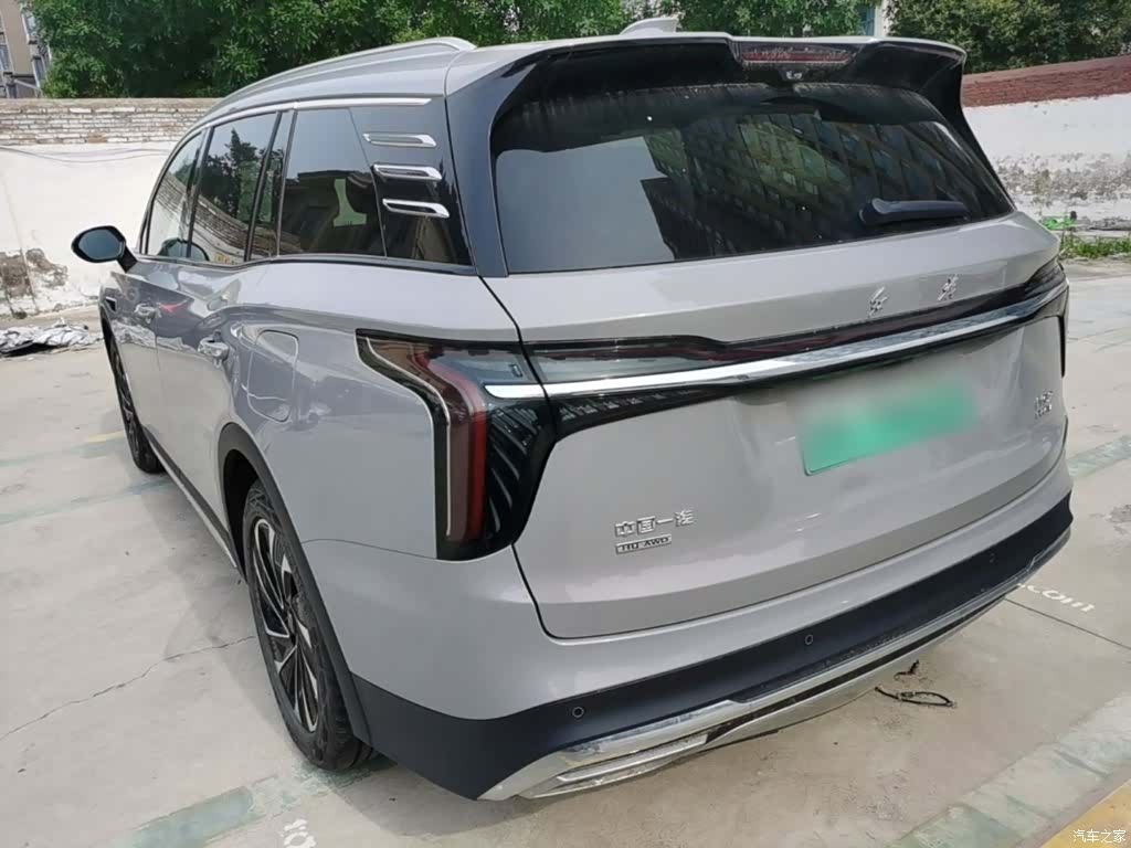 Hongqi HS7, 2024 все фото