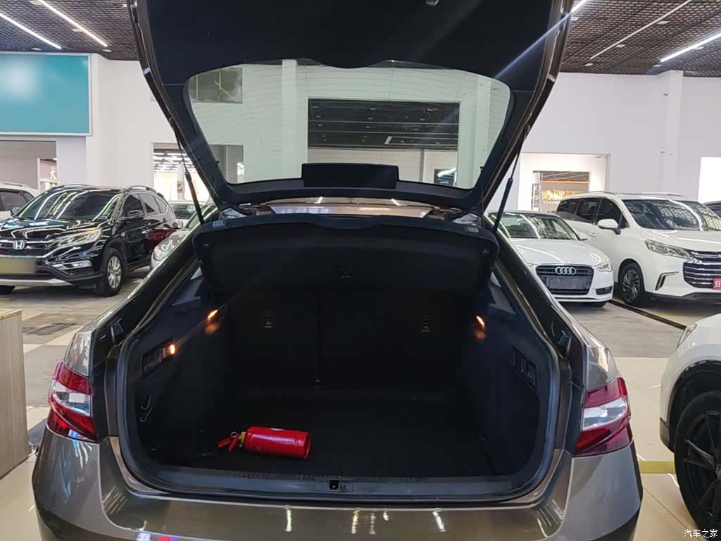 Skoda Superb, 2017 19