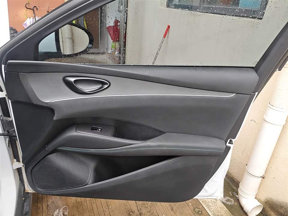 BYD Seal 06