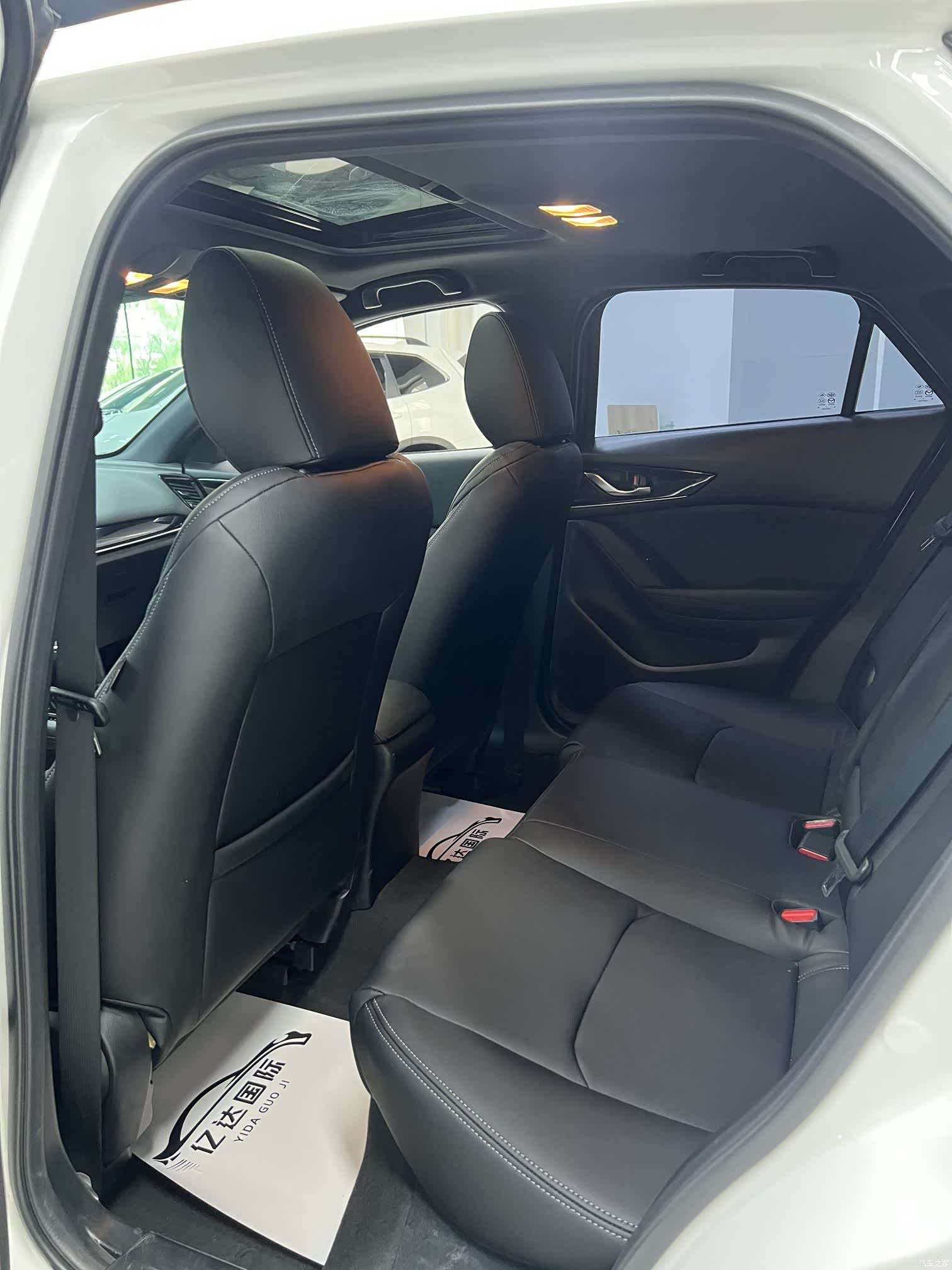 Mazda CX-4, 2023 7