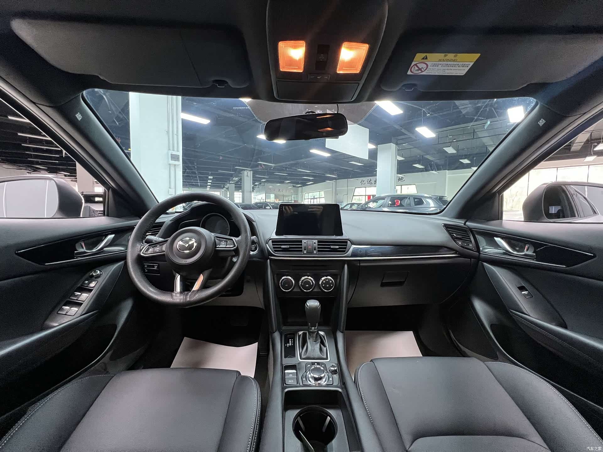 Mazda CX-4, 2023 20