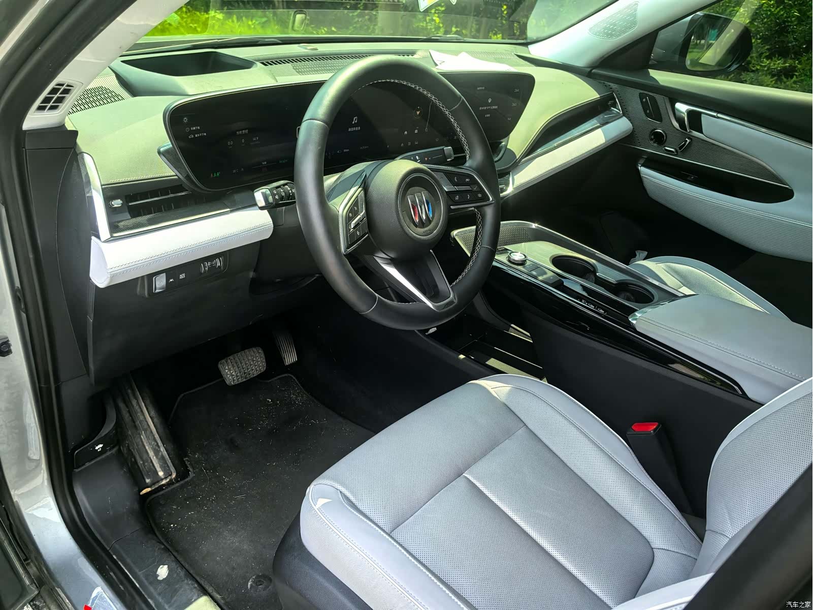 Buick E5, 2023 все фото