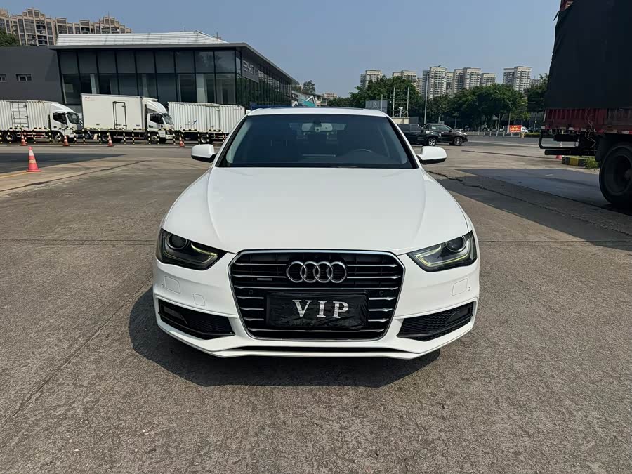 Audi A4L 2016, фото 2