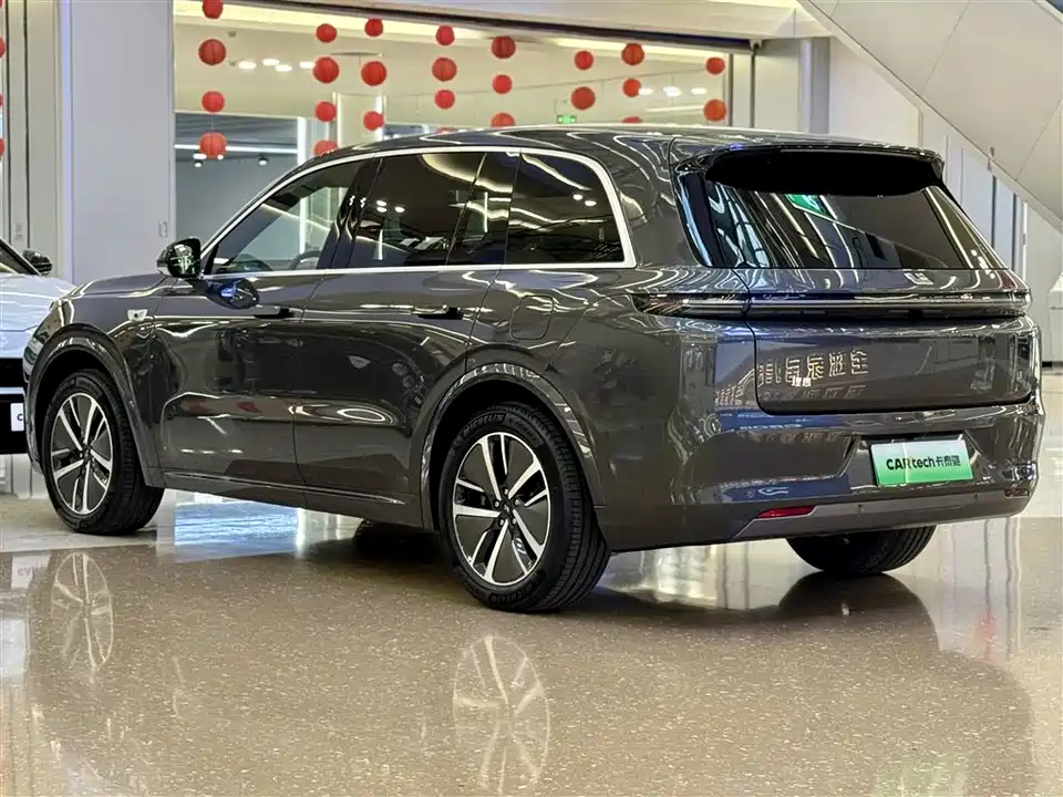 Li Auto Ideal L8