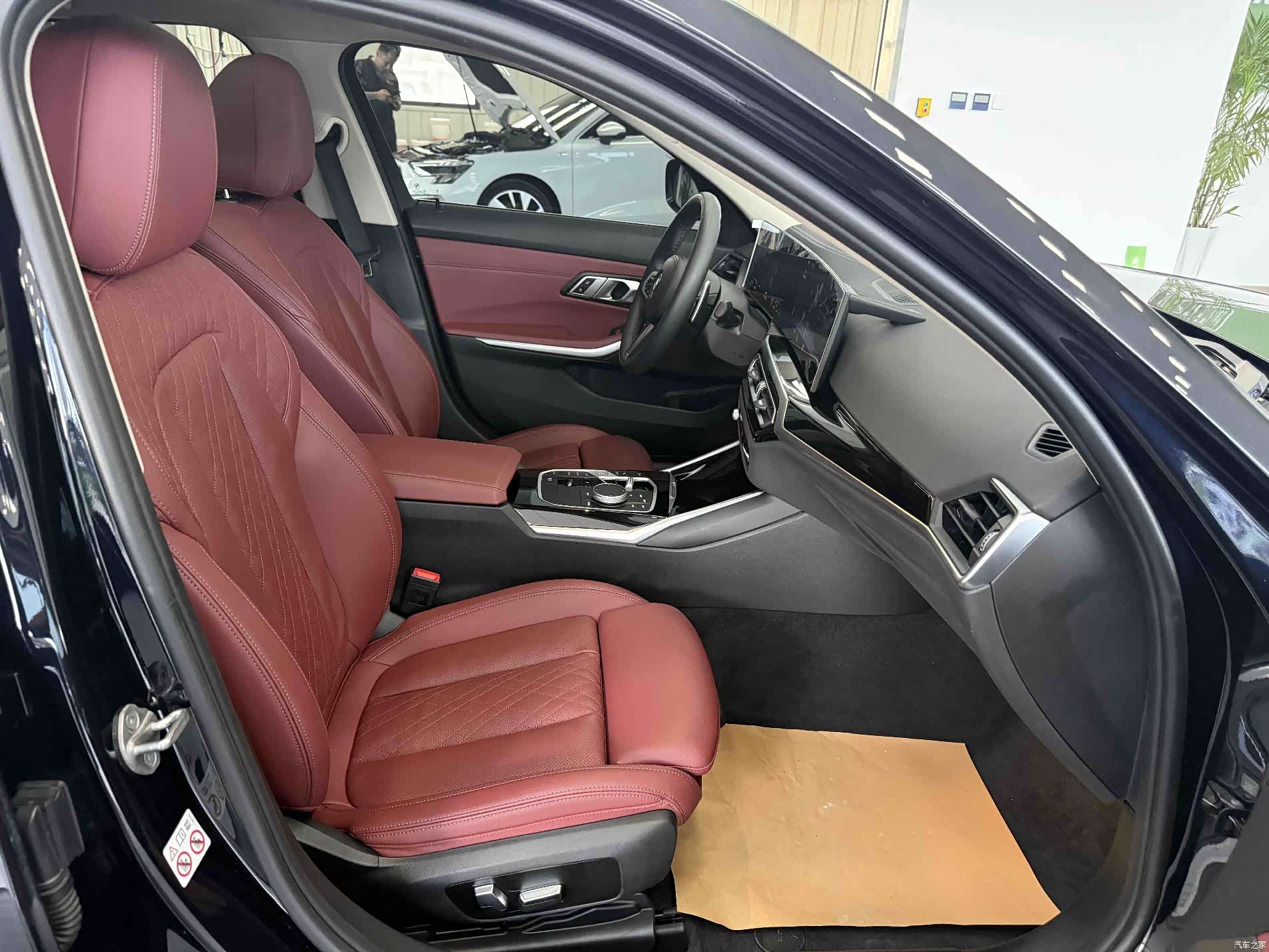 BMW 3 Series, 2023 20