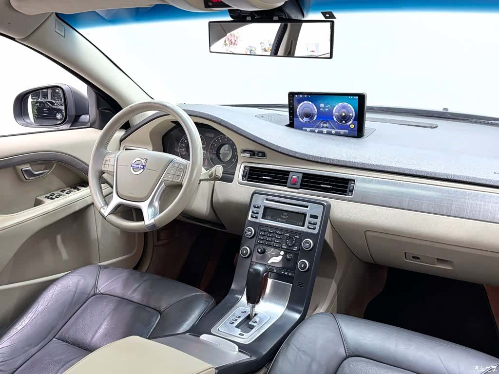 Volvo S80, 2010 14