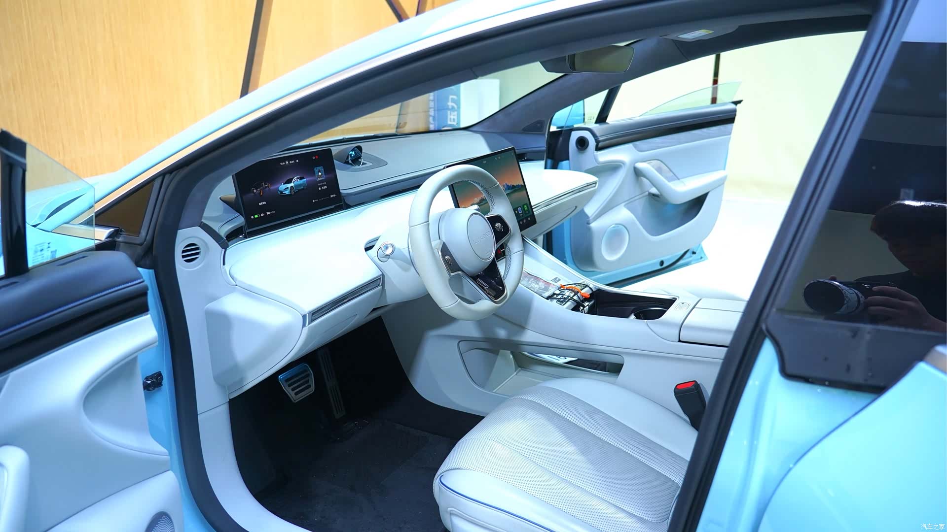Luxeed S7, 2025 9