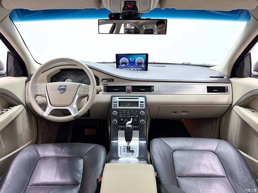 Volvo S80, 2010 13