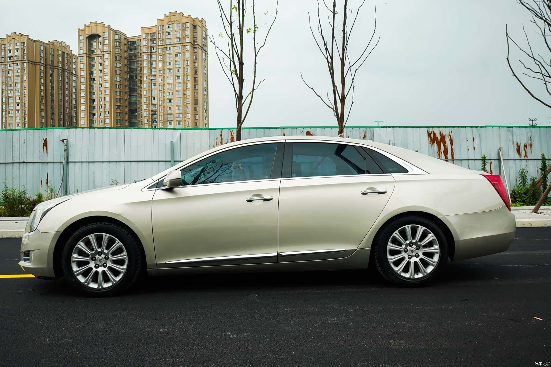 Cadillac XTS, 2013 7