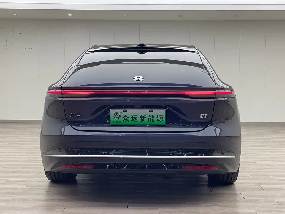 NIO ET9