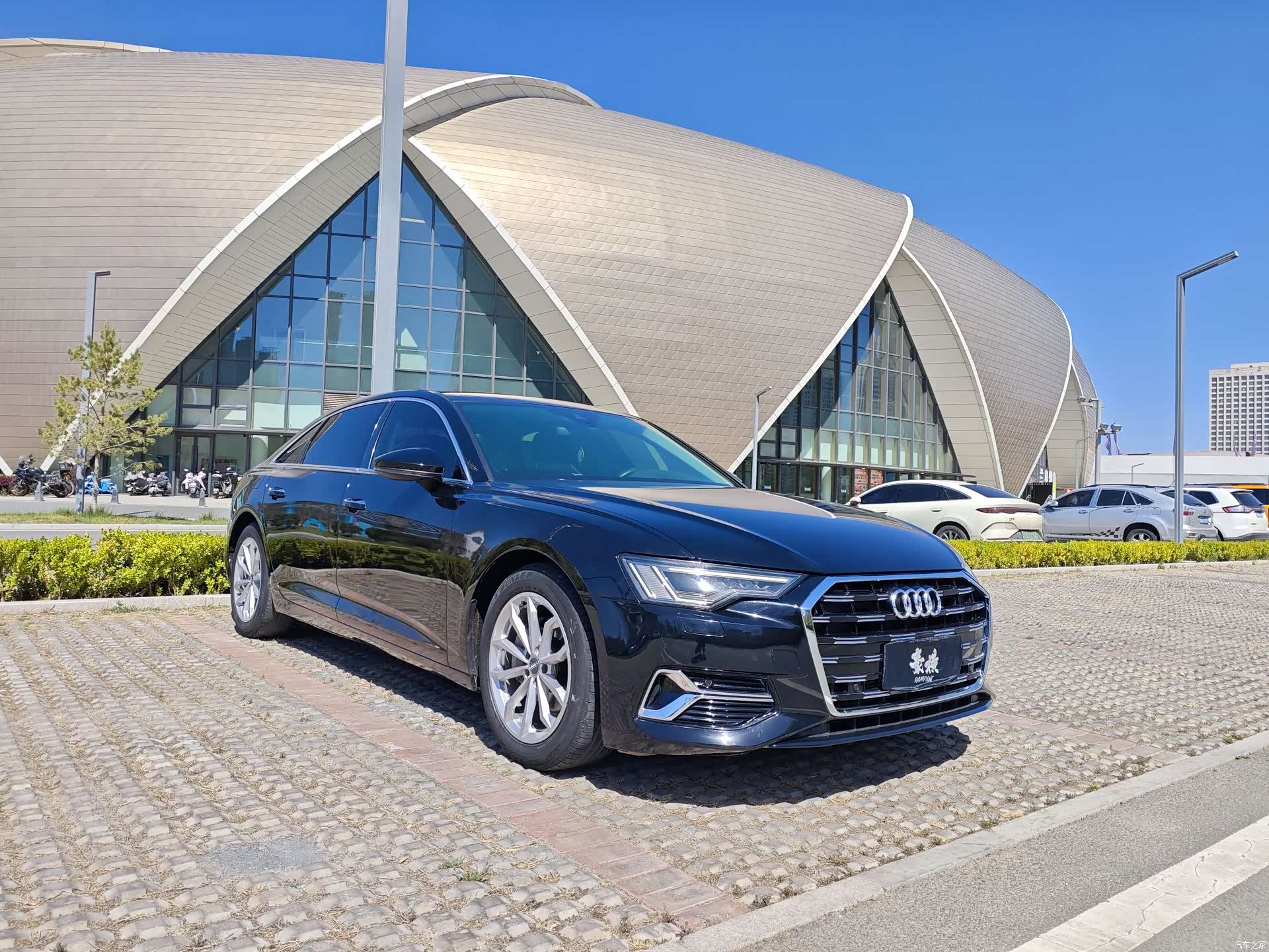 Audi A6L, 2019 3