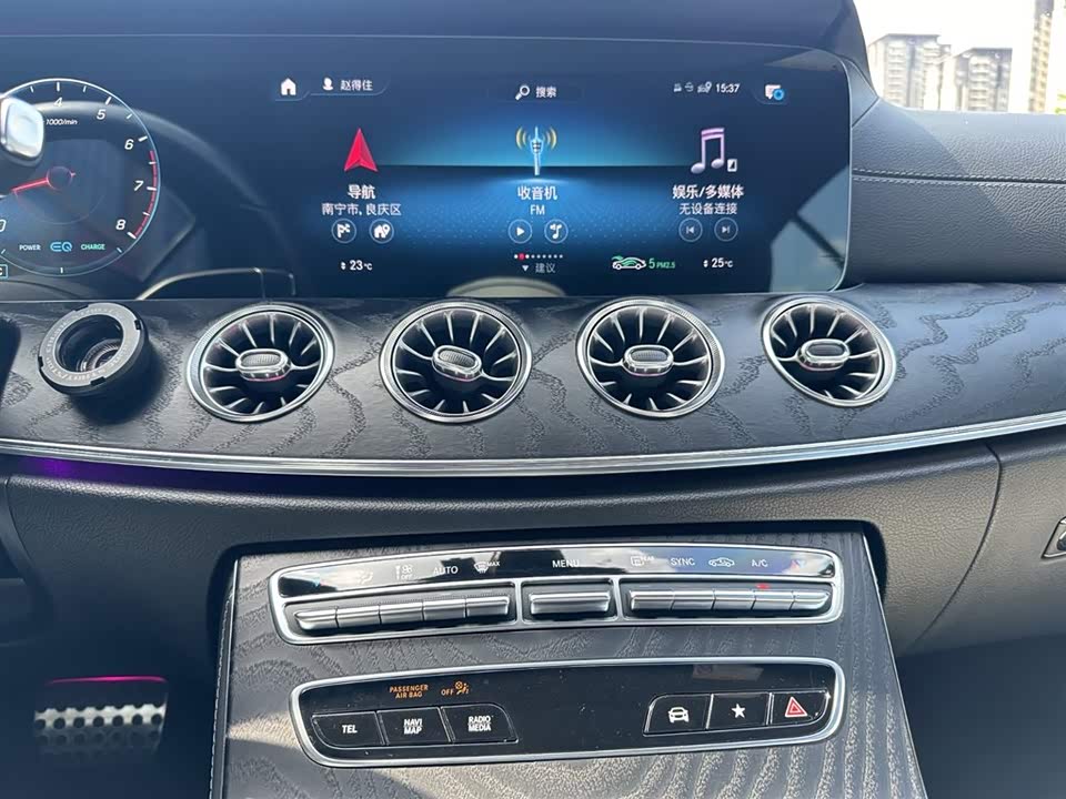 Mercedes-Benz E-class Mercedes-Benz E-class