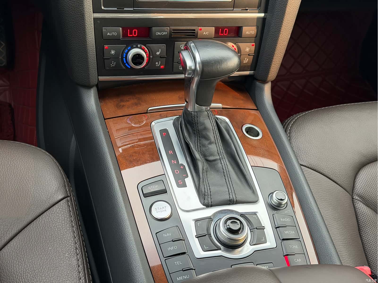 Audi Q7, 2015 16
