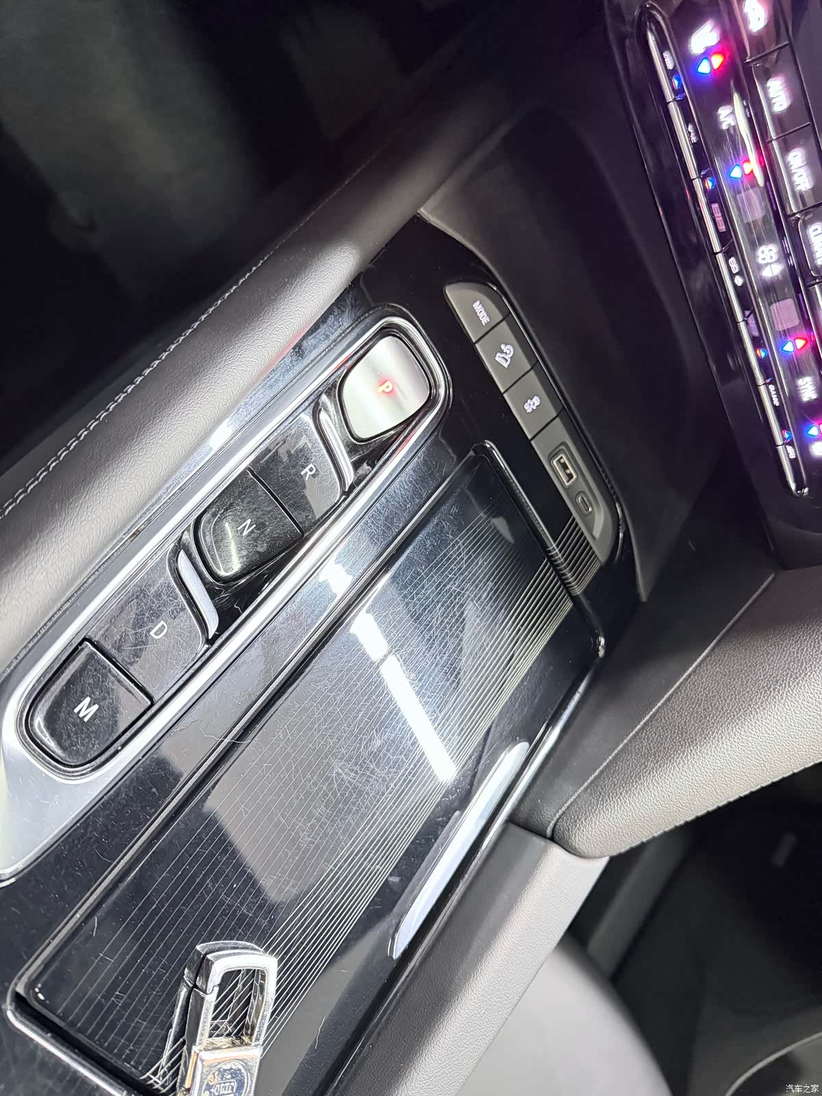 Buick Enclave, 2023 19
