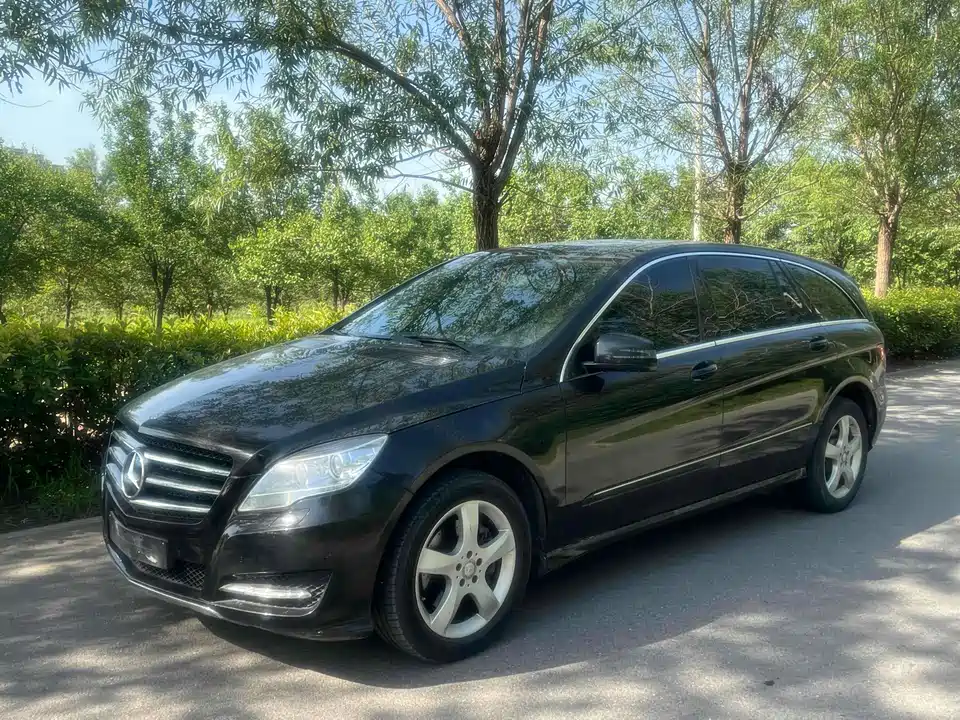 Mercedes-Benz R-class