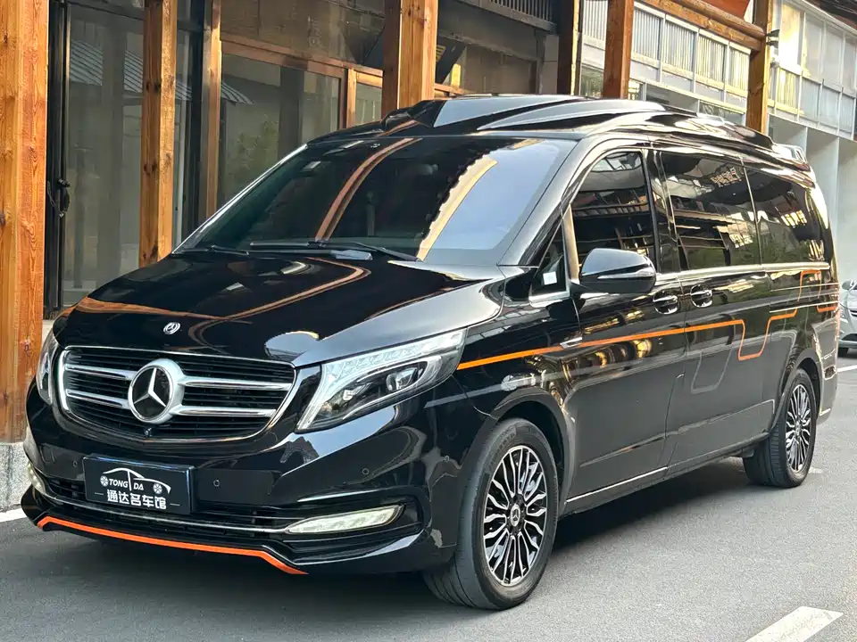 Mercedes-Benz V-class