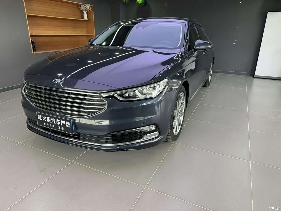 Ford Taurus, 2020 3